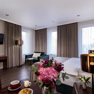 4* Hotel Greguar By Uhm